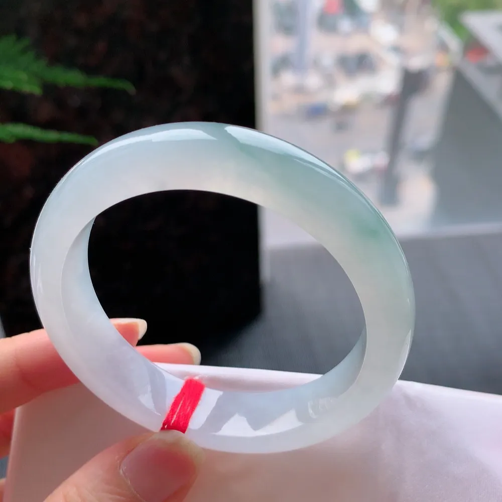 正圈高冰飘花 无瑕 尺寸:53.2/12.9/8.2 起胶感🥰🥰