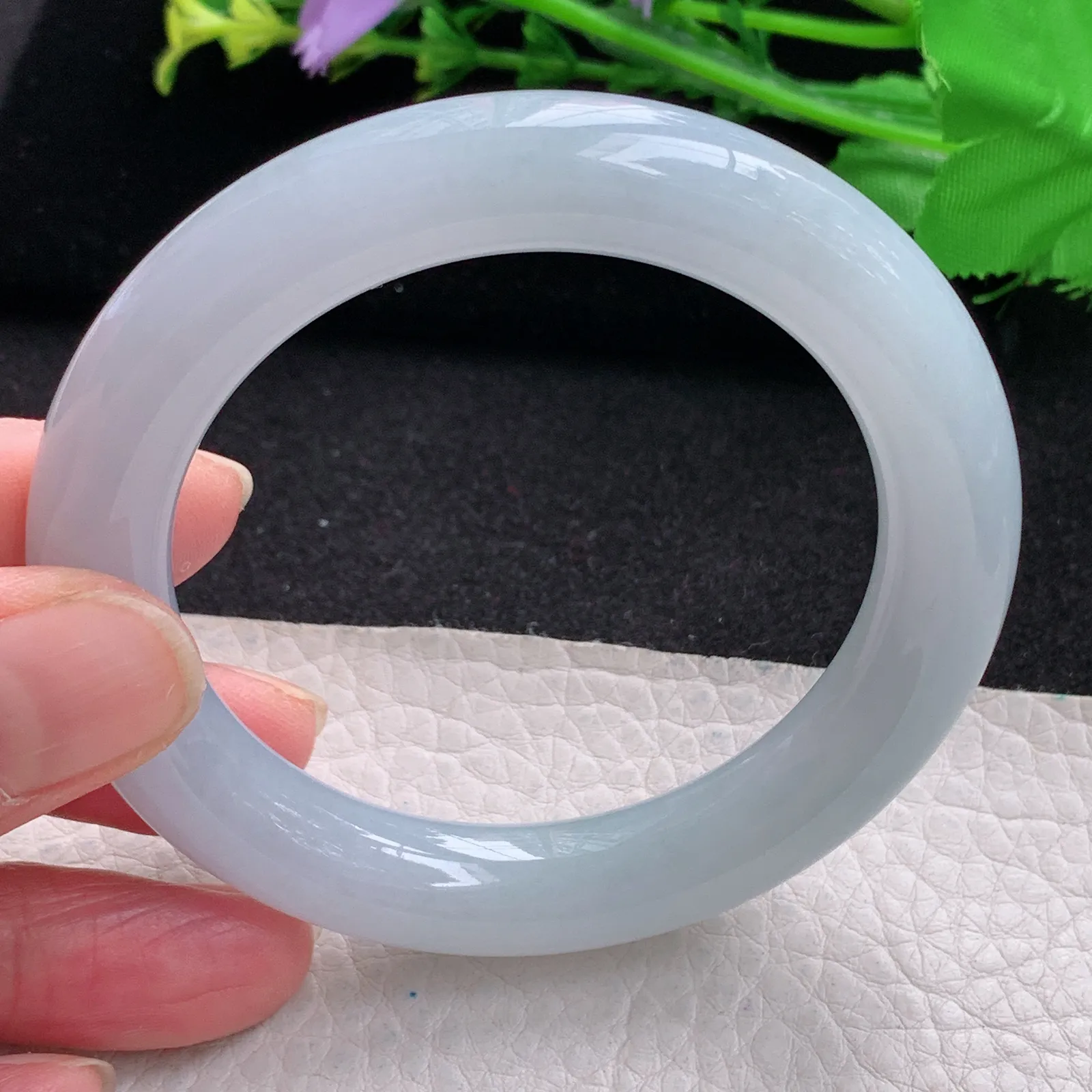 xc自然光53.8*10.8*10.5叮当镯 缅甸翡翠玉手镯白月光圆条玉手环 美人镯