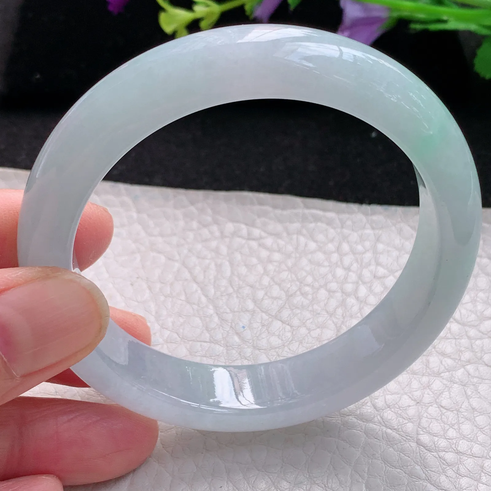 r自然光56.5*13*8.3平安镯 缅甸翡翠玉手镯冰胶蓝韵高档宽边玉手环 美人镯