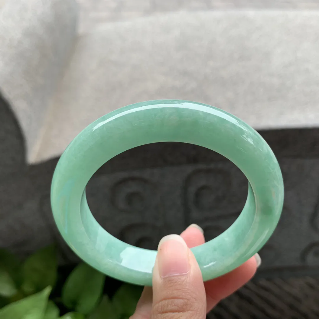 圈口55.7-12.5-10.1 【满绿正圈手镯】正圈55 56可戴