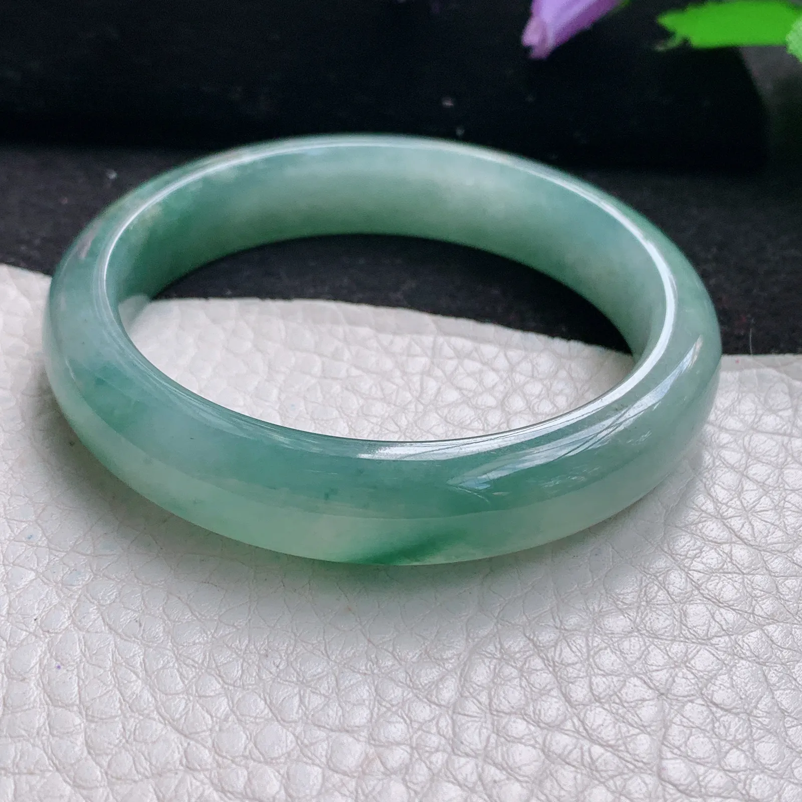 r小圈口53*11.6*7.8平安镯 缅甸翡翠玉手镯冰绿清新宽边玉手环 美人镯