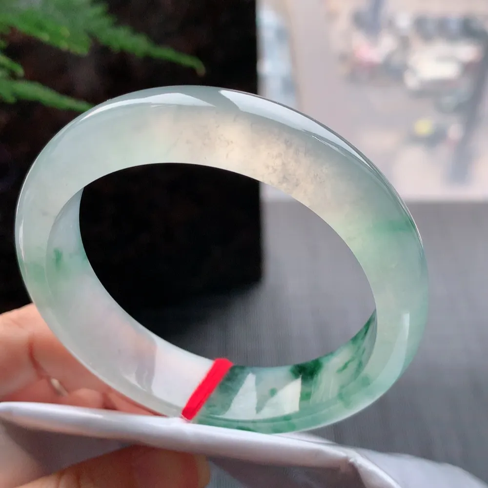 正圈冰玻飘花 无瑕 尺寸:58.4/15.1/8.2 花美 种水好