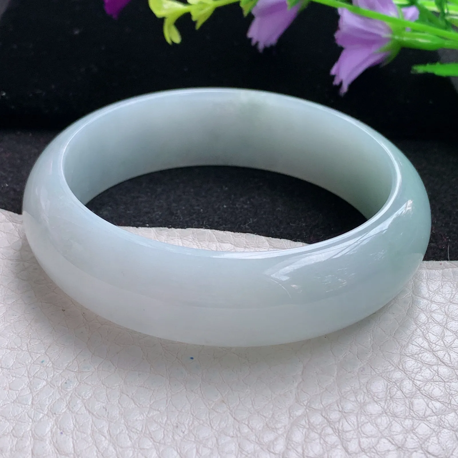 mq自然光59*17.5*8轮胎镯 缅甸翡翠玉手镯天空蓝宽边玉手环 平安镯