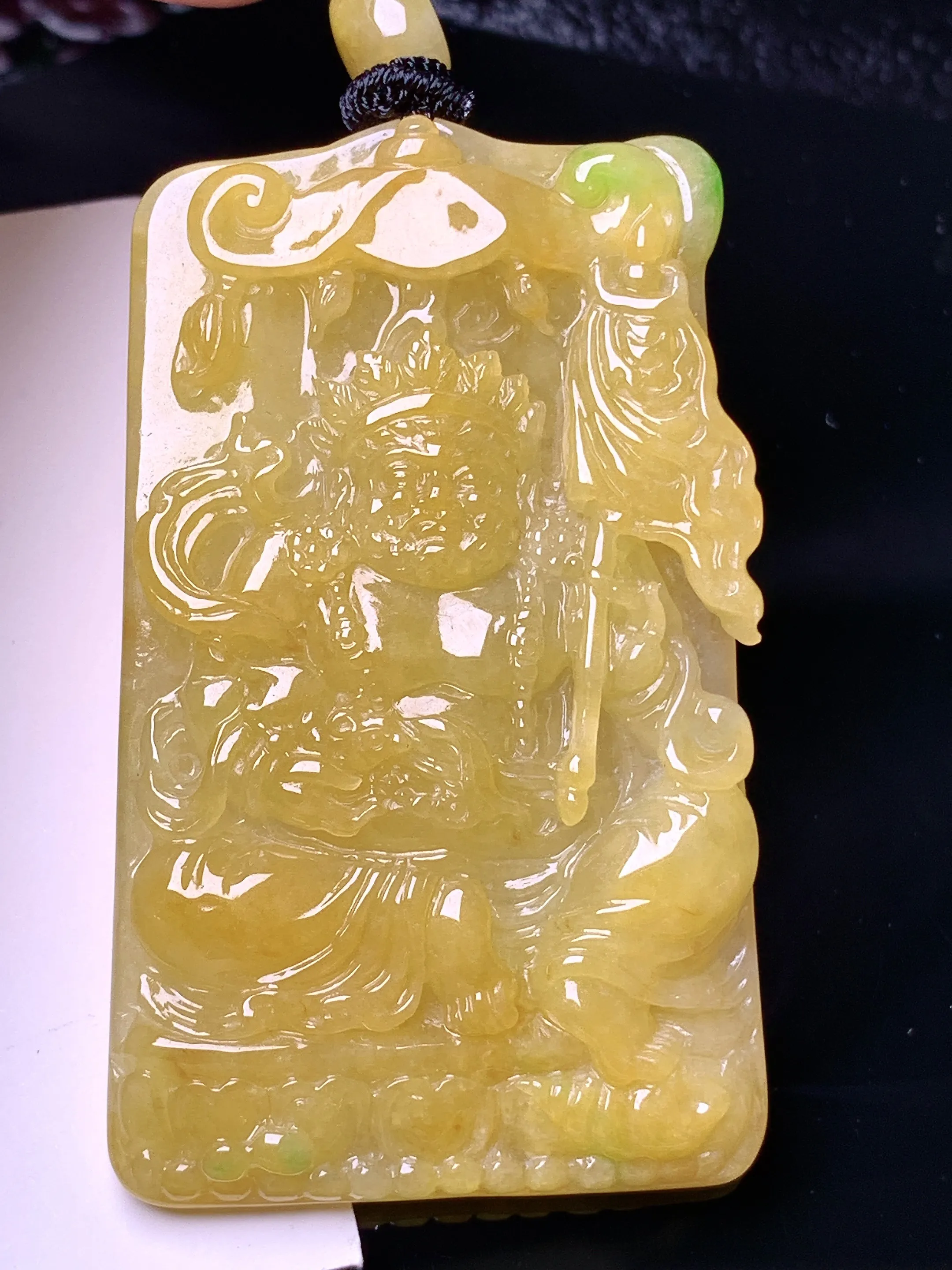 黄翡黄财神吊坠 玉质细腻 色泽清新艳丽 整体尺寸57.2*34.6*7.5