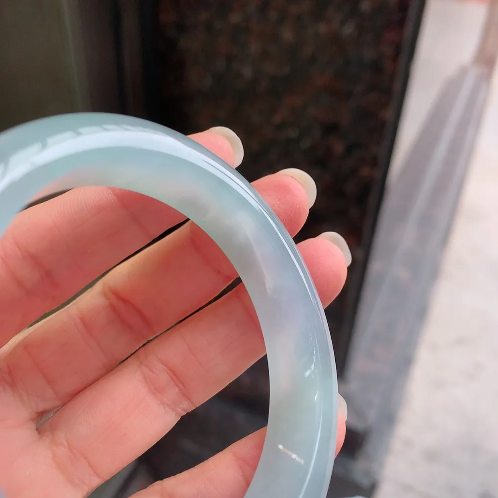 正圈冰玻晴水 内圈微纹 尺寸:56.6/12.6/8.8 荧光闪闪