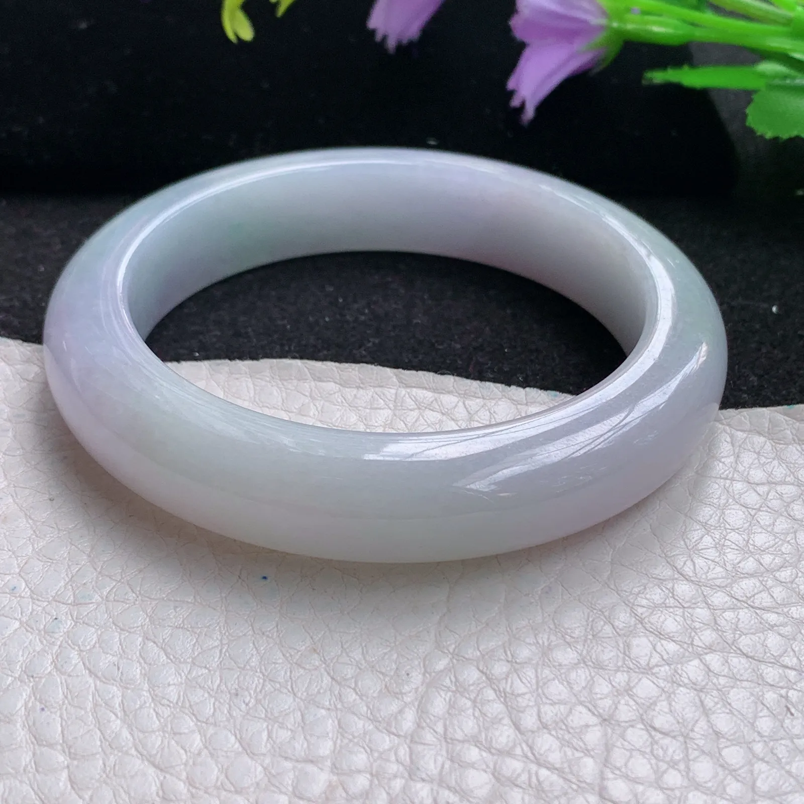 mq自然光57*13*9.5平安镯 缅甸翡翠玉手镯淡紫高雅胶感宽边玉手环 美人镯