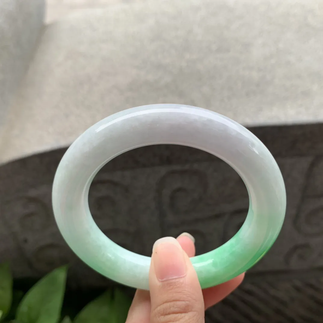 圈口55.3-11.9 【辣绿圆条手镯】圆条55 56可戴