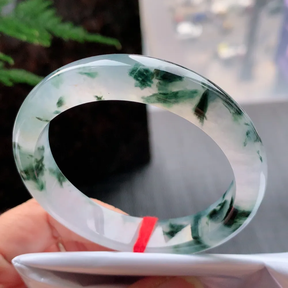 正圈冰玻飘花 无瑕 尺寸:55.6/12.4/8.1 花美 种水好