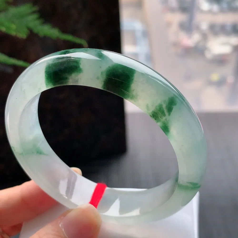 正圈冰玻飘花 无瑕 尺寸:58.4/15.1/8.2 花美 种水好