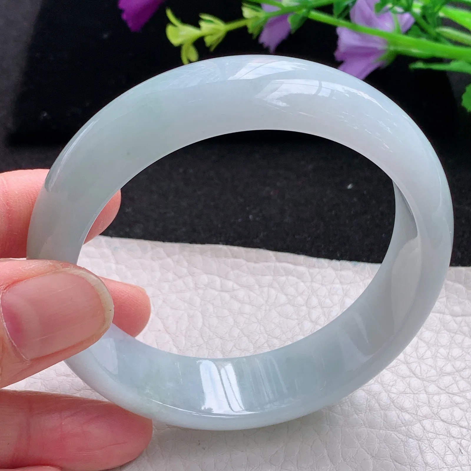 mq自然光59*17.5*8轮胎镯 缅甸翡翠玉手镯天空蓝宽边玉手环 平安镯