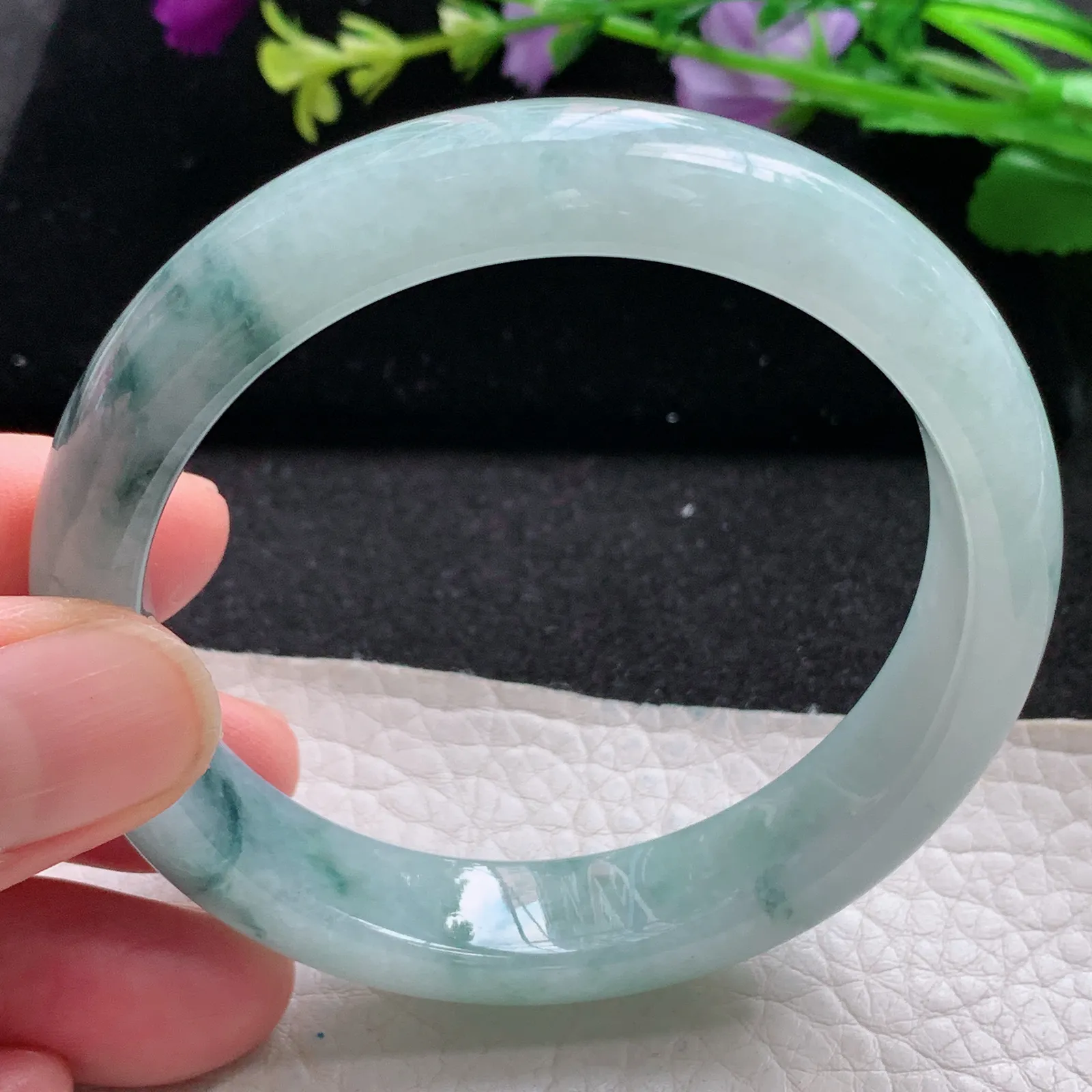 xx自然光56*13*7.7平安镯 缅甸翡翠a货玉手镯冰飘花厚装宽边玉手环