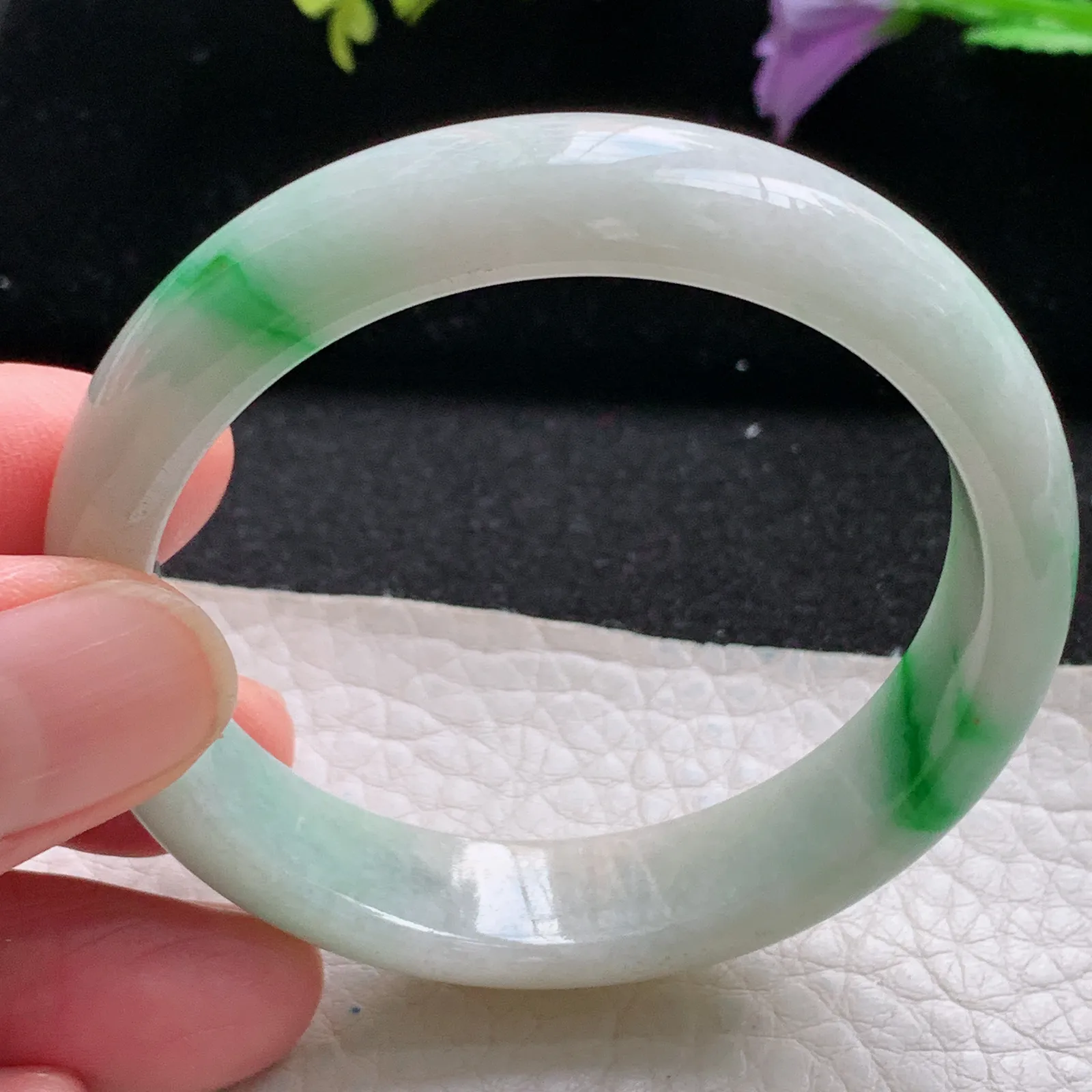 xx小圈口51*12.3*6.6平安镯 缅甸翡翠a货玉手镯飘绿秀气宽边玉手环