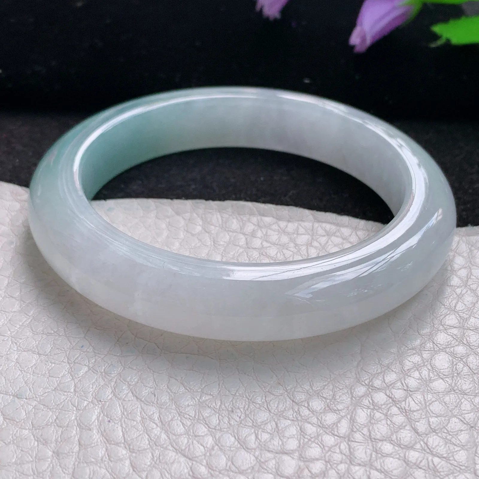 r自然光54.5*11.3*9平安镯 缅甸翡翠玉手镯冰胶蓝韵高档宽边玉手环 美人镯