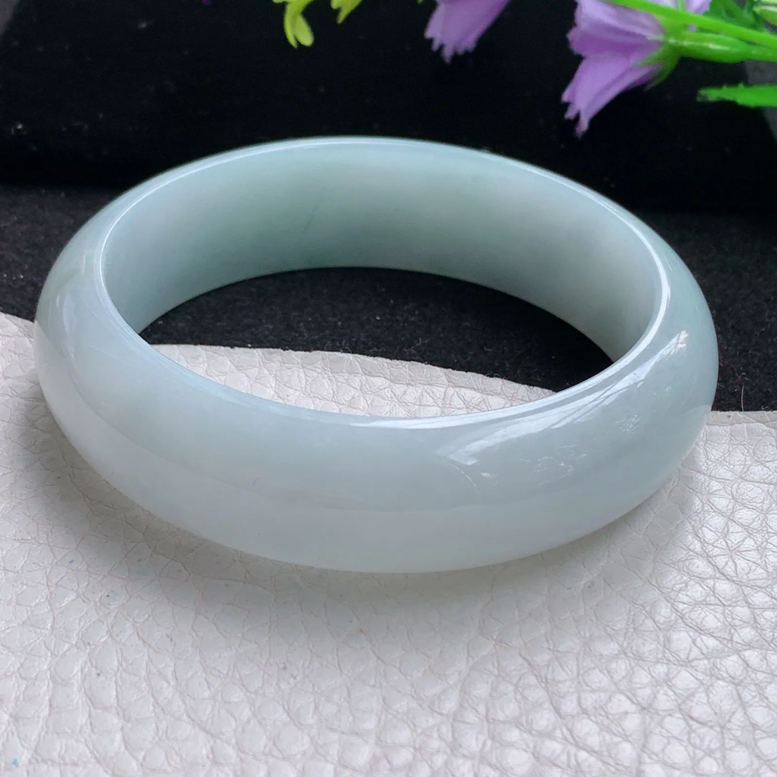 mq自然光59*17.5*8轮胎镯 缅甸翡翠玉手镯天空蓝宽边玉手环 平安镯