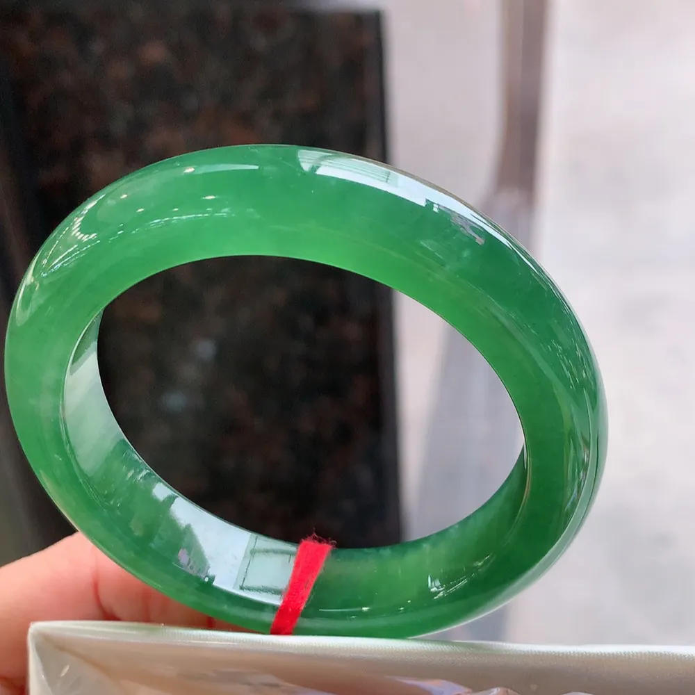 正圈高冰满色啤酒绿 无瑕 尺寸:54.5/13/9.2 种色兼备