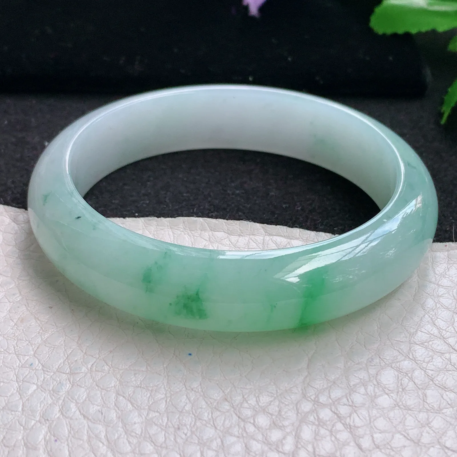 xh自然光56.5*13.5*7.7平安镯 缅甸翡翠a货玉手镯冰飘绿花水灵宽边玉手环