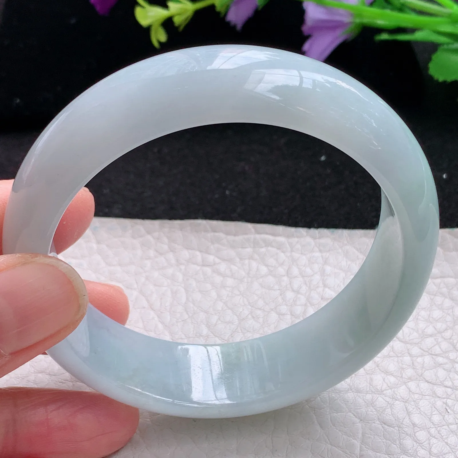 mq自然光59*17.5*8轮胎镯 缅甸翡翠玉手镯天空蓝宽边玉手环 平安镯