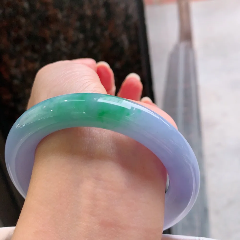 圆条满色春彩 无瑕 尺寸:55.4/11.8  色好超美