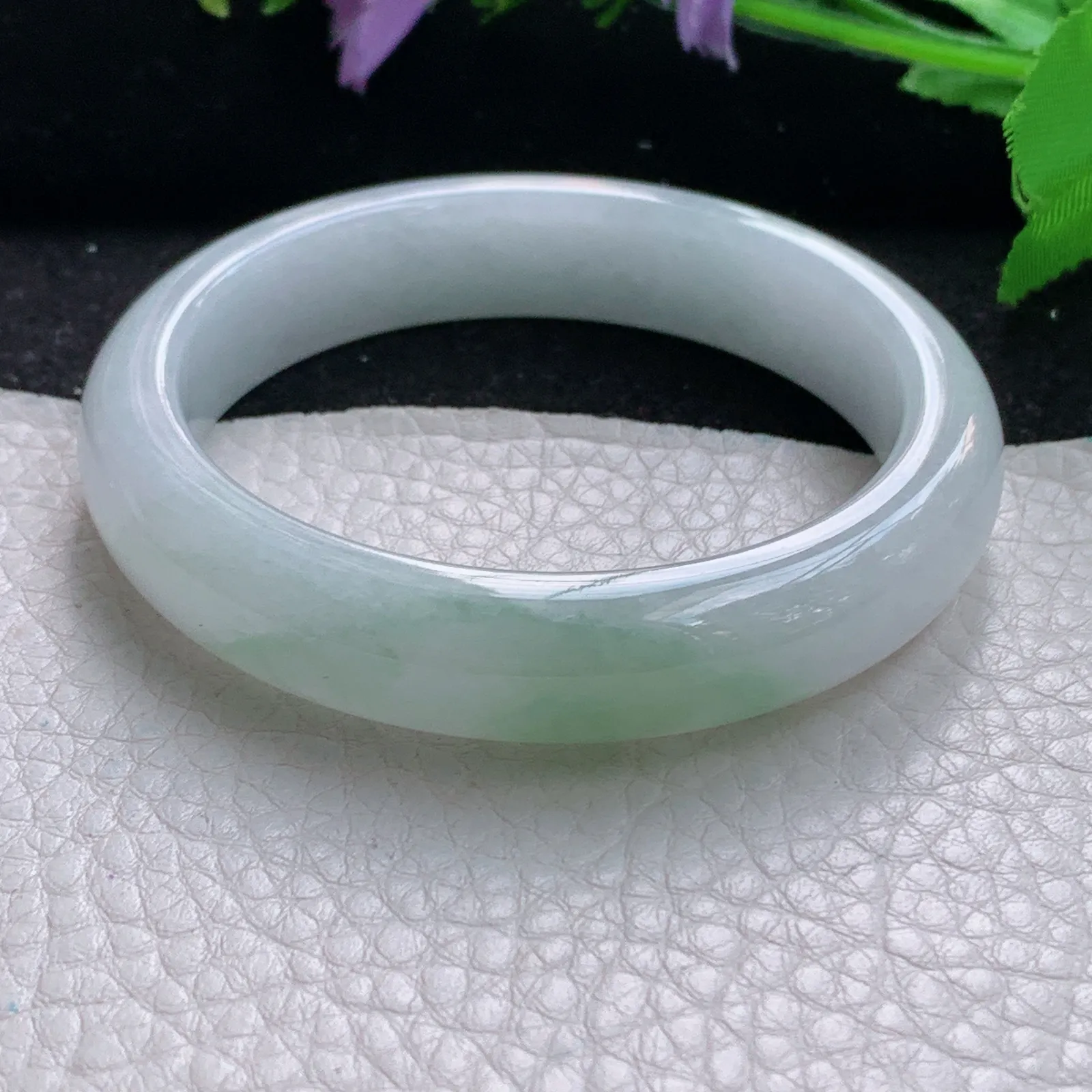 z自然光54.5*12*8平安镯 缅甸翡翠玉手镯清新淡雅宽边玉手环