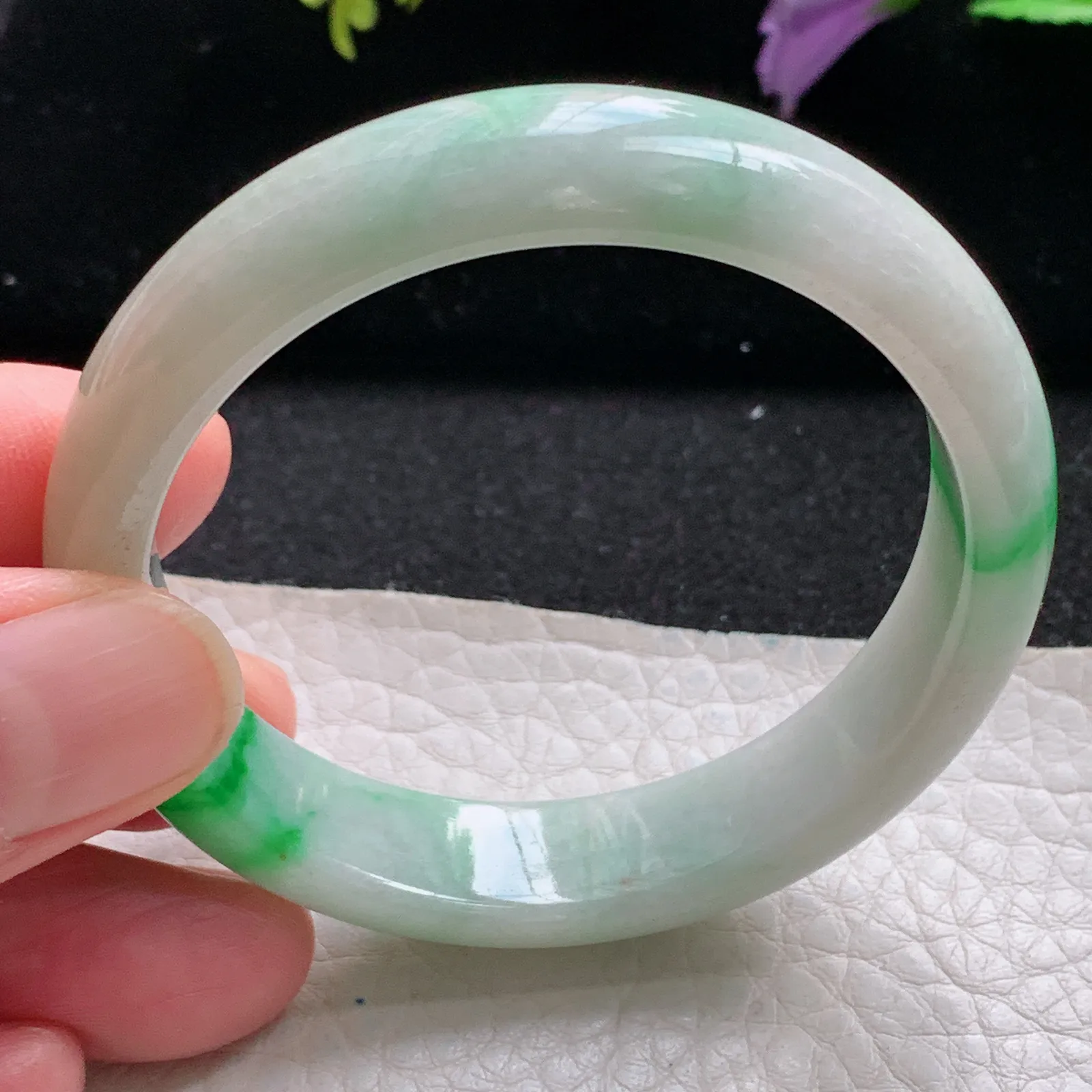 xx小圈口51*12.3*6.6平安镯 缅甸翡翠a货玉手镯飘绿秀气宽边玉手环