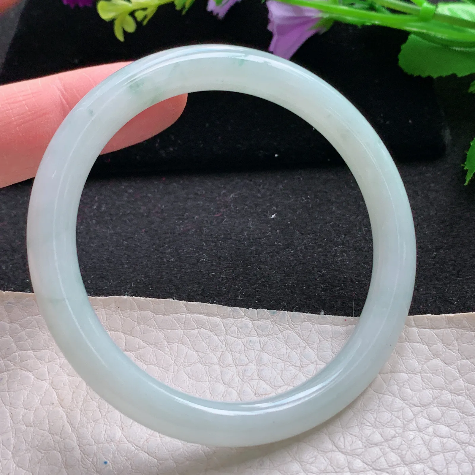 xx自然光57*8叮当镯 缅甸翡翠a货玉手镯飘花圆条秀气玉手环 美人镯