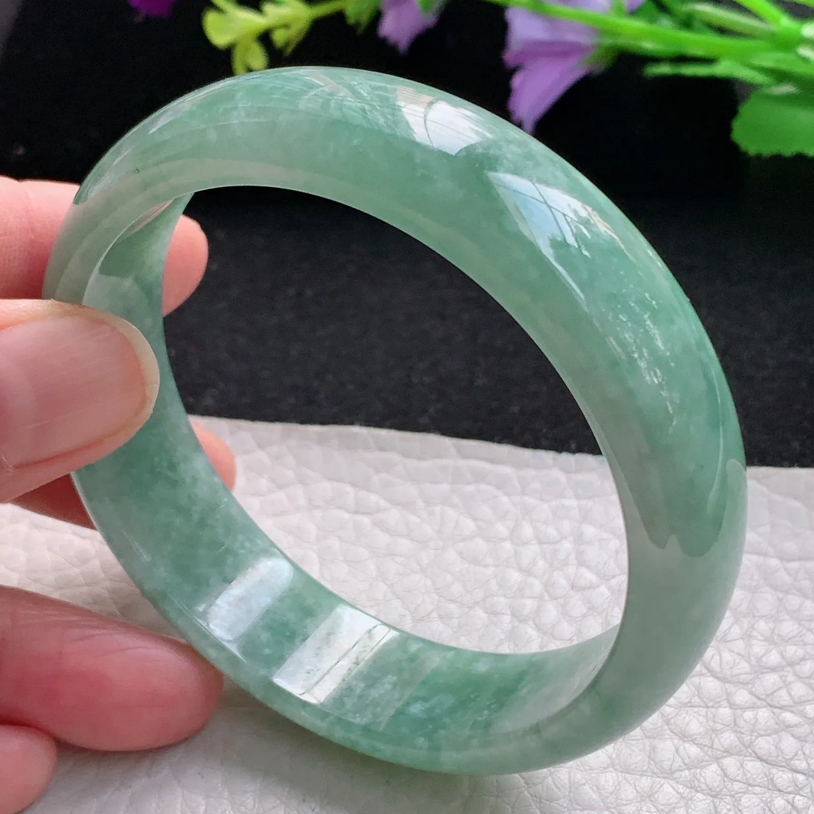 js自然光59*16.5*7轮胎镯 缅甸翡翠玉手镯满绿大气宽边玉手环 平安镯