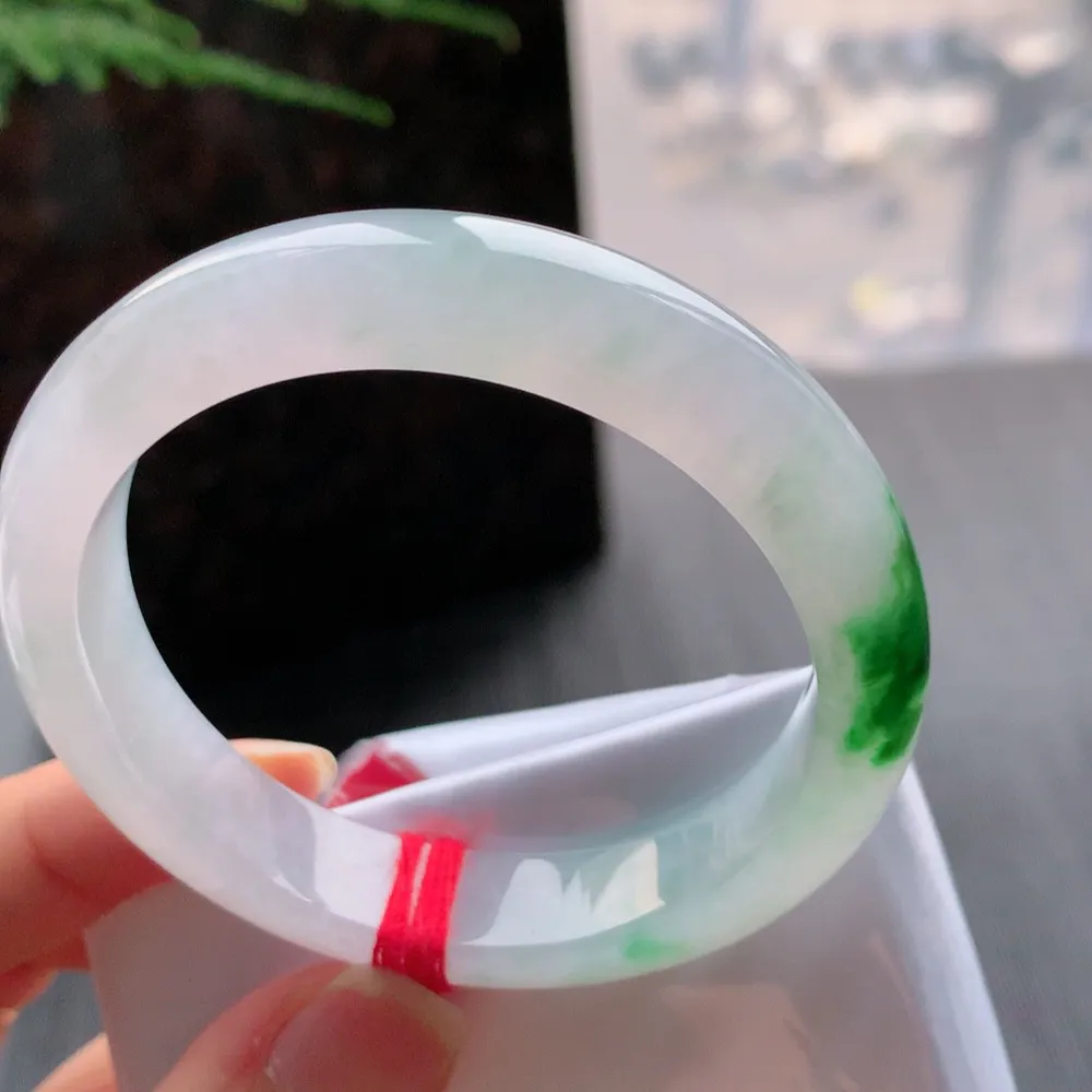 正圈高冰绿花 无瑕 尺寸:52.1/11.1/7.7 花美 种水好