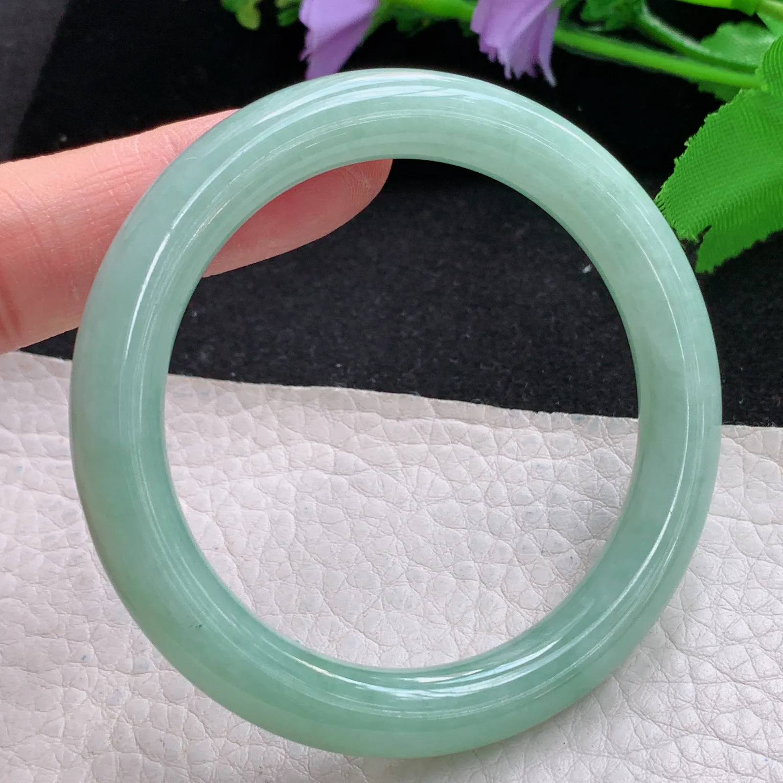 n小圈口52*8.7叮当镯 缅甸翡翠玉手镯水绿绿秀气圆条玉手环 美人镯