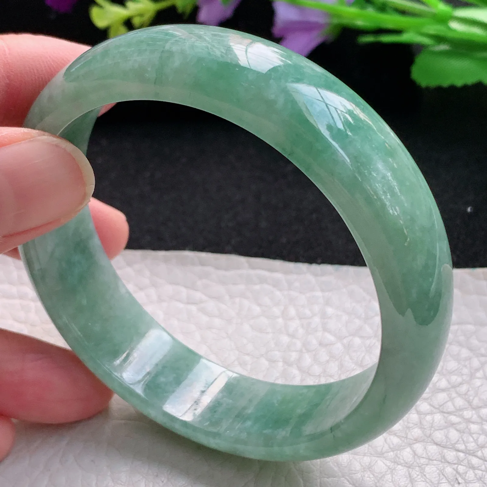 js自然光59*16.5*7轮胎镯 缅甸翡翠玉手镯满绿大气宽边玉手环 平安镯