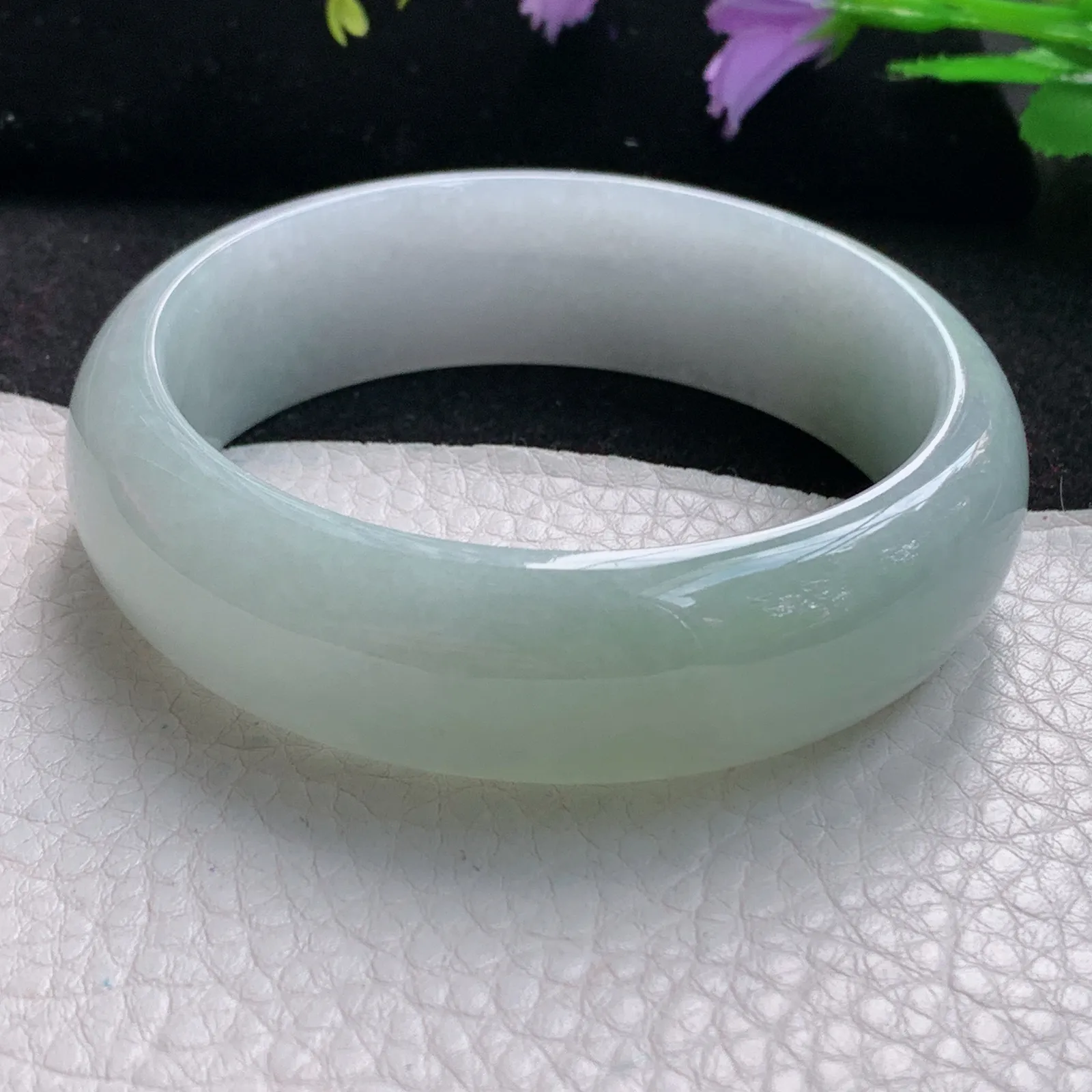 js自然光59.5*18.6*8轮胎镯 缅甸翡翠玉手镯清新大气宽边玉手环 平安镯