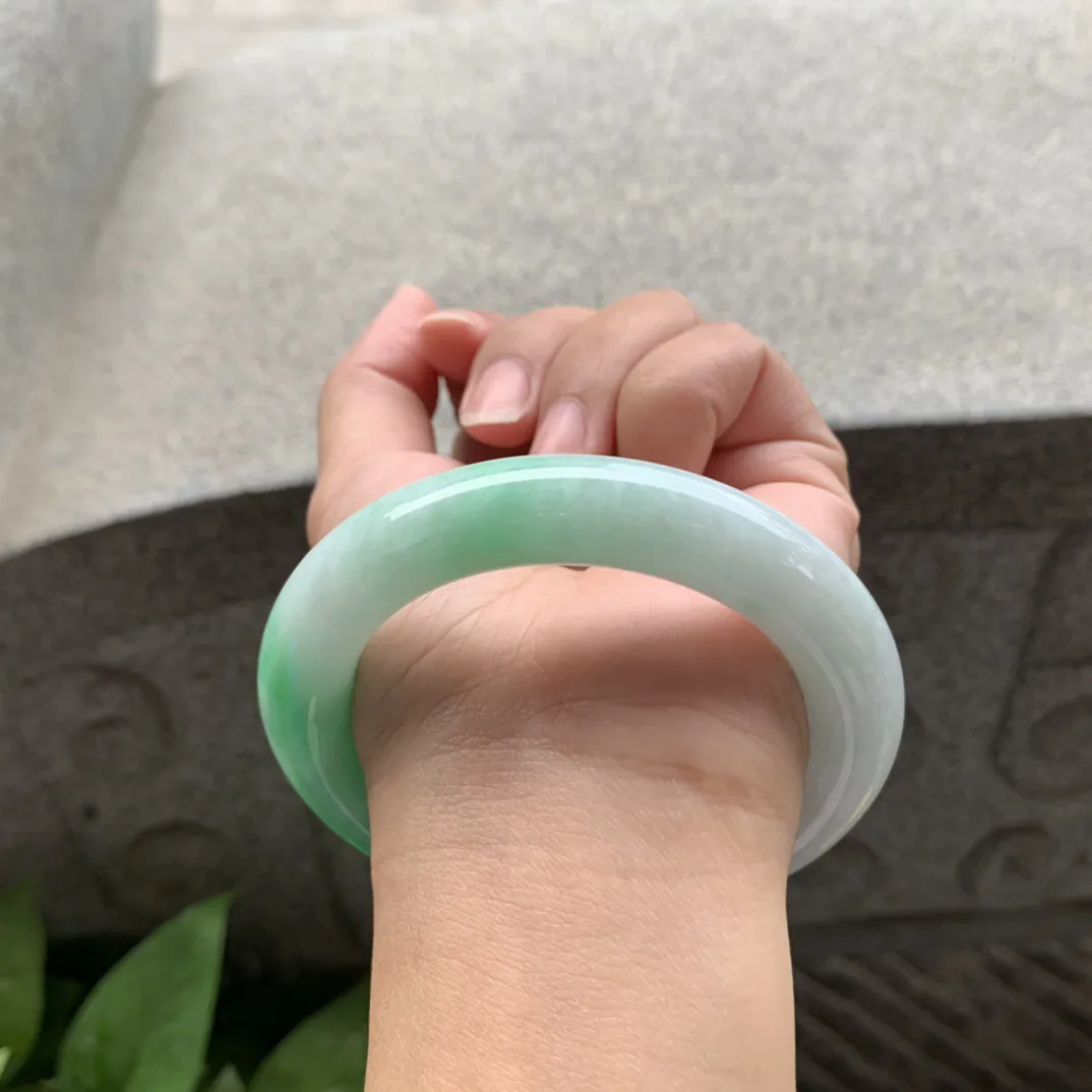 圈口55.3-11.9 【辣绿圆条手镯】圆条55 56可戴