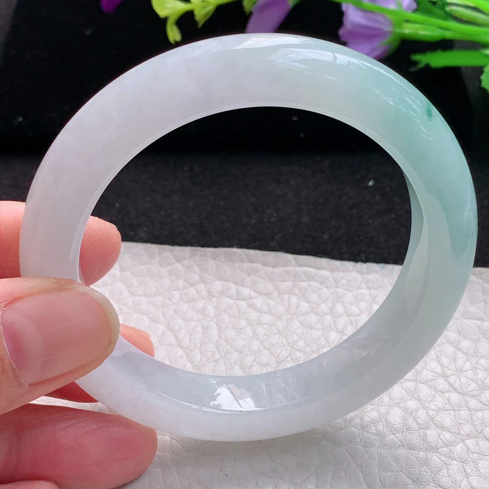 r自然光54.5*11.3*9平安镯 缅甸翡翠玉手镯冰胶蓝韵高档宽边玉手环 美人镯