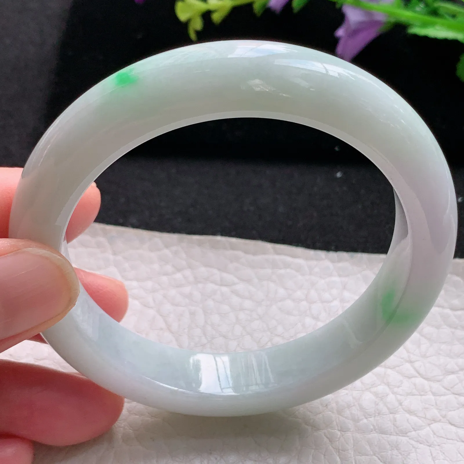 xx自然光57.5*12.8*9平安镯 缅甸翡翠a货玉手镯飘绿厚装宽边玉手环