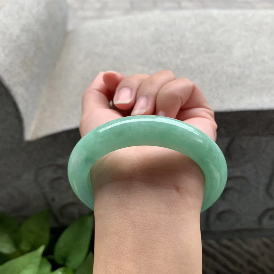 圈口55.7-12.5-10.1 【满绿正圈手镯】正圈55 56可戴