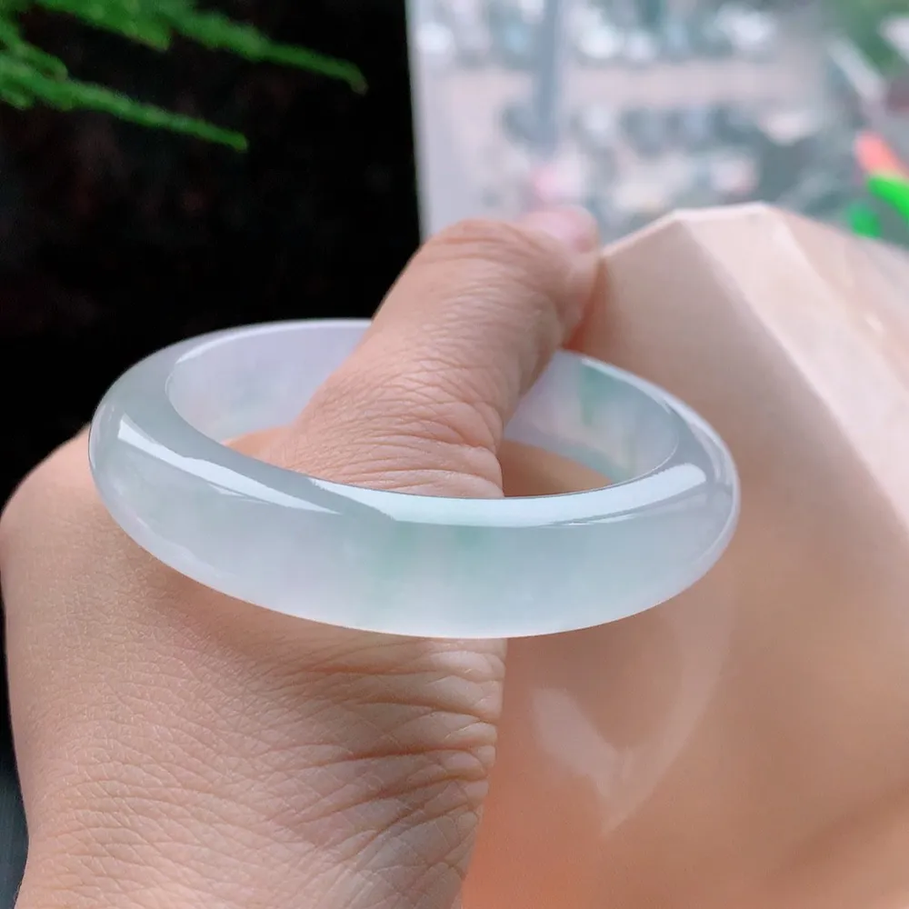 正圈冰玻阳绿 微冰丝线 尺寸:51.2/12.7/8.3 荧光闪闪🥰🥰