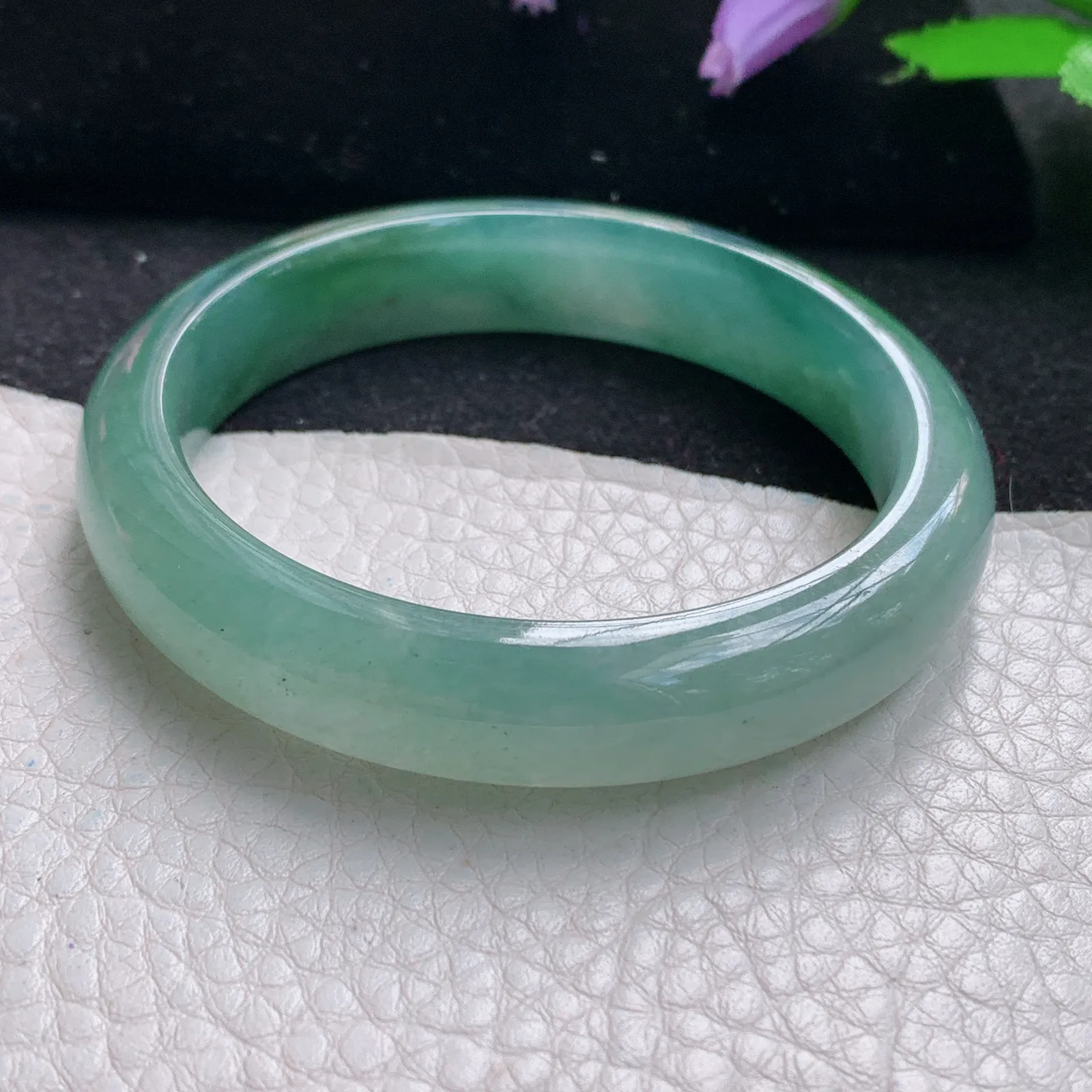 r小圈口53*11.6*7.8平安镯 缅甸翡翠玉手镯冰绿清新宽边玉手环 美人镯
