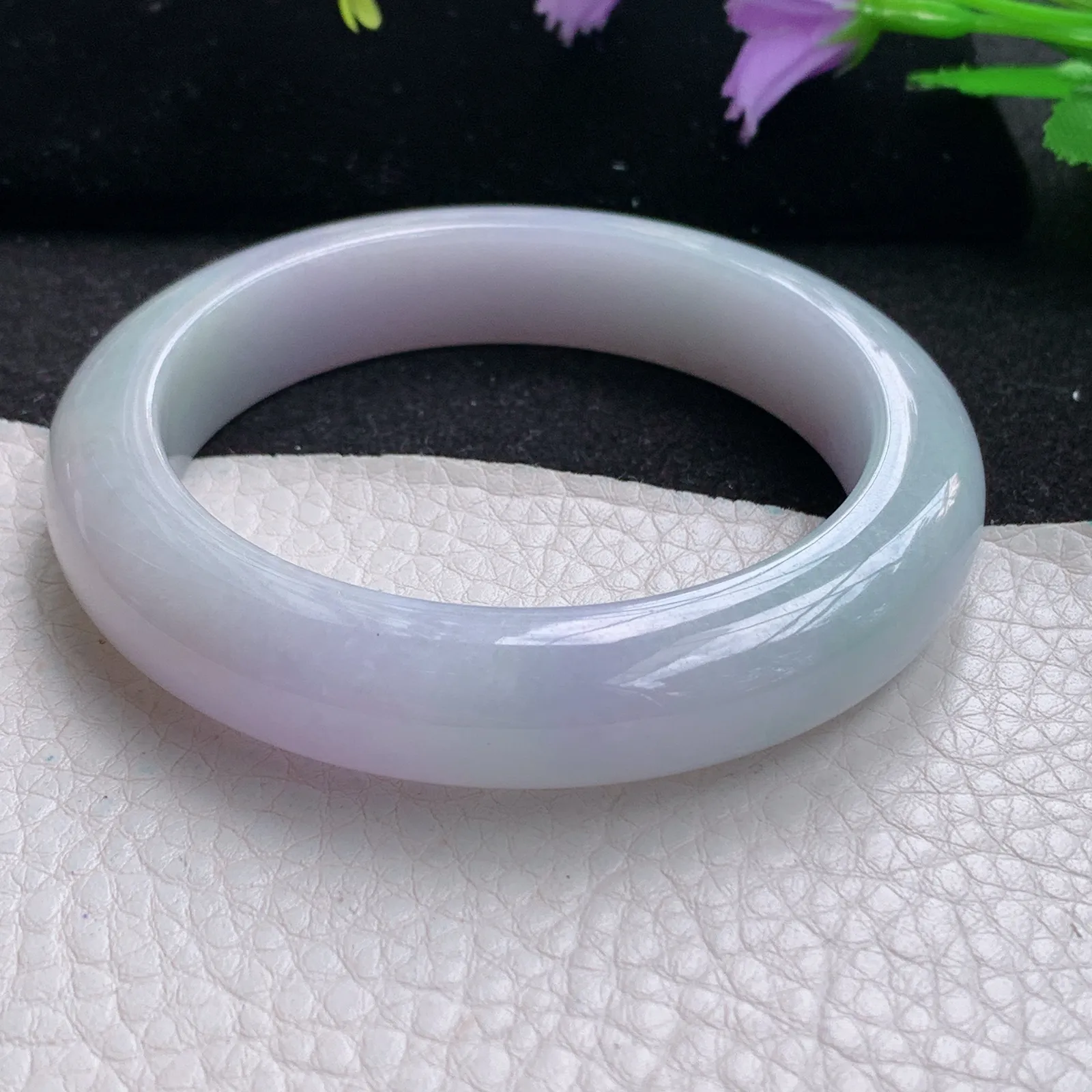 mq自然光57*13*9.5平安镯 缅甸翡翠玉手镯淡紫高雅胶感宽边玉手环 美人镯