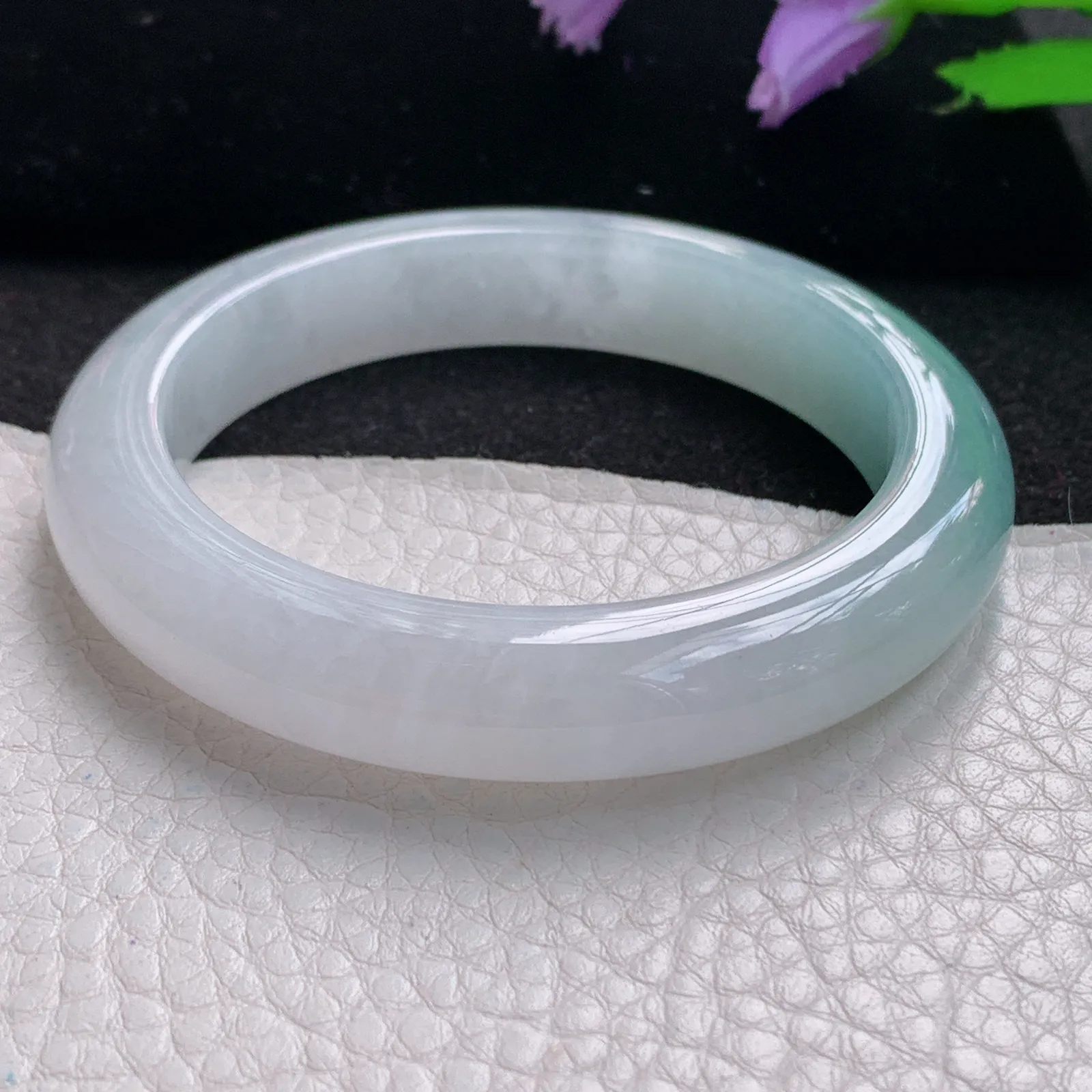 r自然光54.5*11.3*9平安镯 缅甸翡翠玉手镯冰胶蓝韵高档宽边玉手环 美人镯