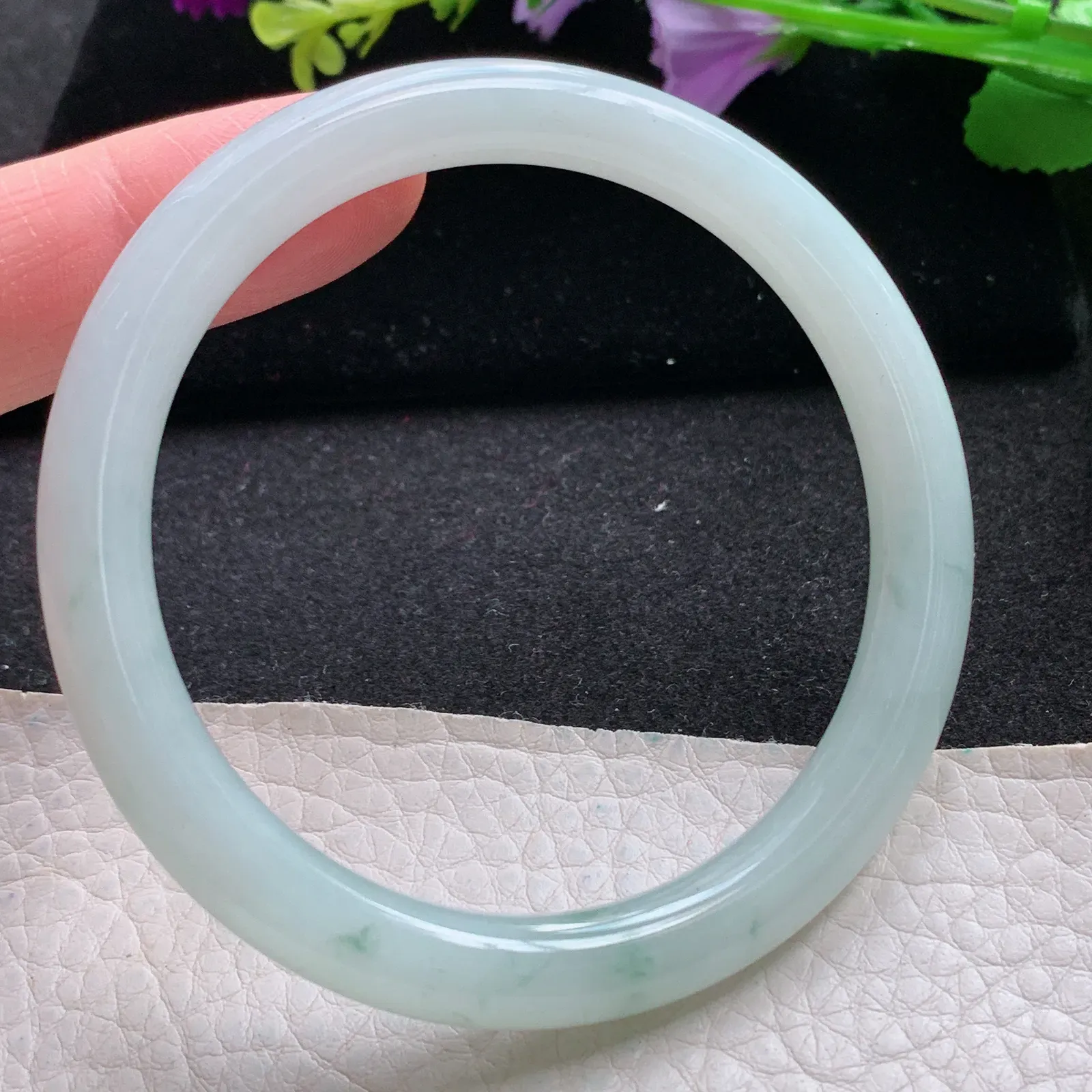 xx自然光57*8叮当镯 缅甸翡翠a货玉手镯飘花圆条秀气玉手环 美人镯