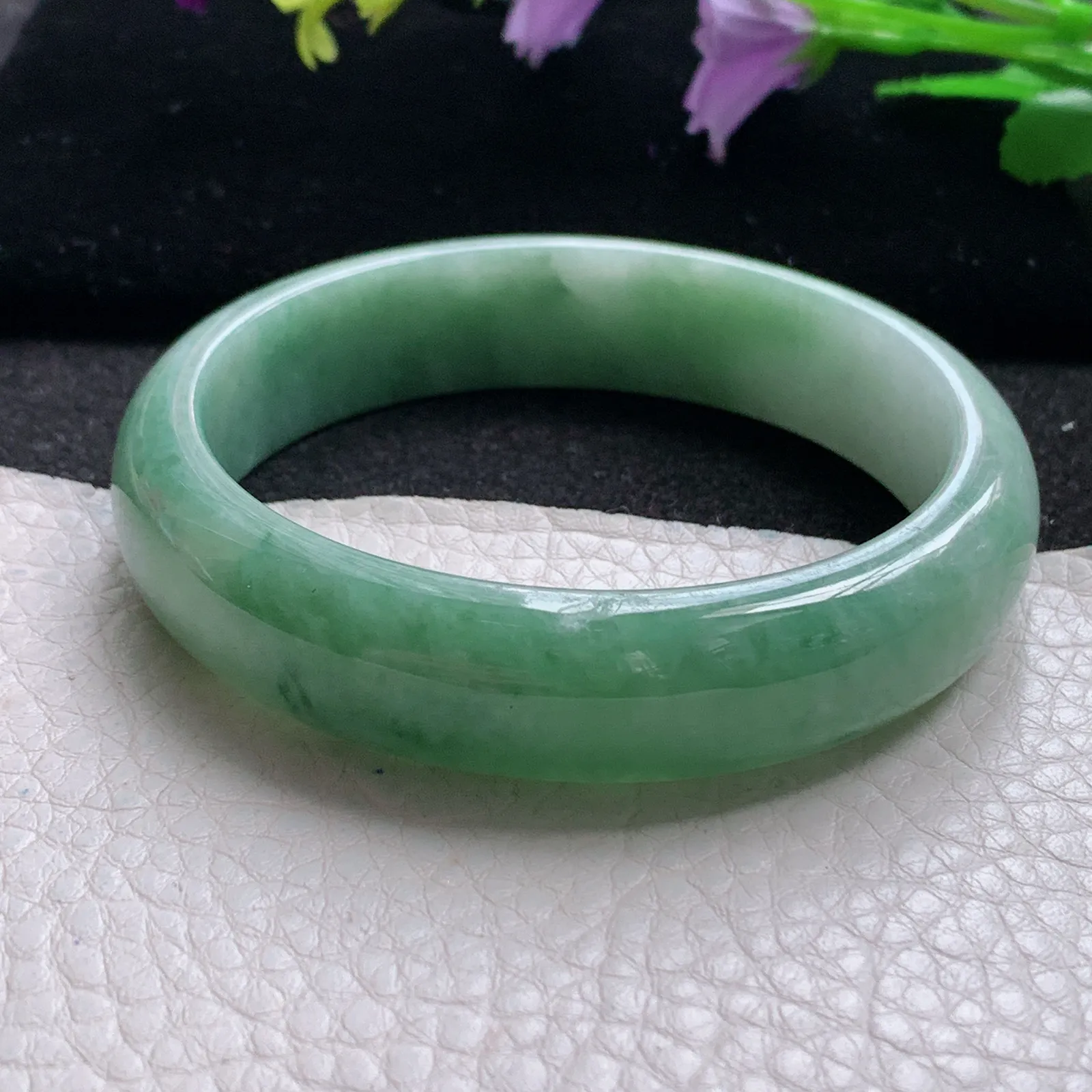 xx自然光57.5*14*7.2平安镯 缅甸翡翠a货玉手镯飘绿宽边玉手环