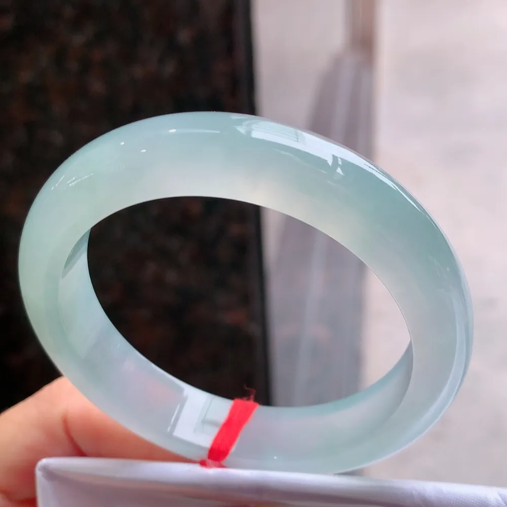 正圈冰玻晴水 内圈微纹 尺寸:56.6/12.6/8.8 荧光闪闪