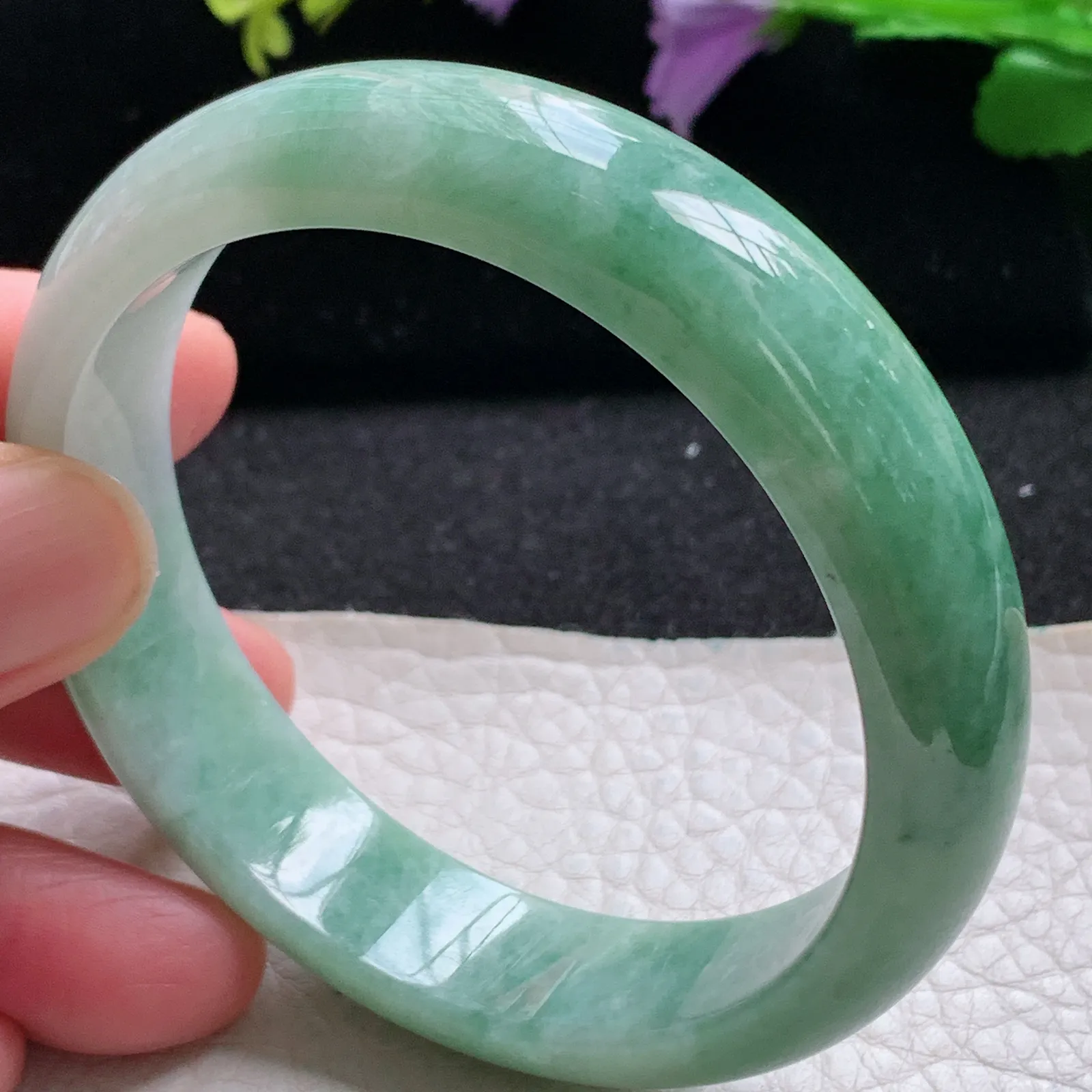 xx自然光57.5*14*7.2平安镯 缅甸翡翠a货玉手镯飘绿宽边玉手环