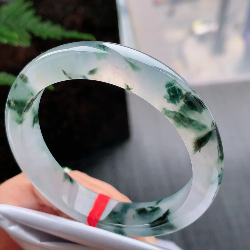 正圈冰玻飘花 无瑕 尺寸:55.6/12.4/8.1 花美 种水好