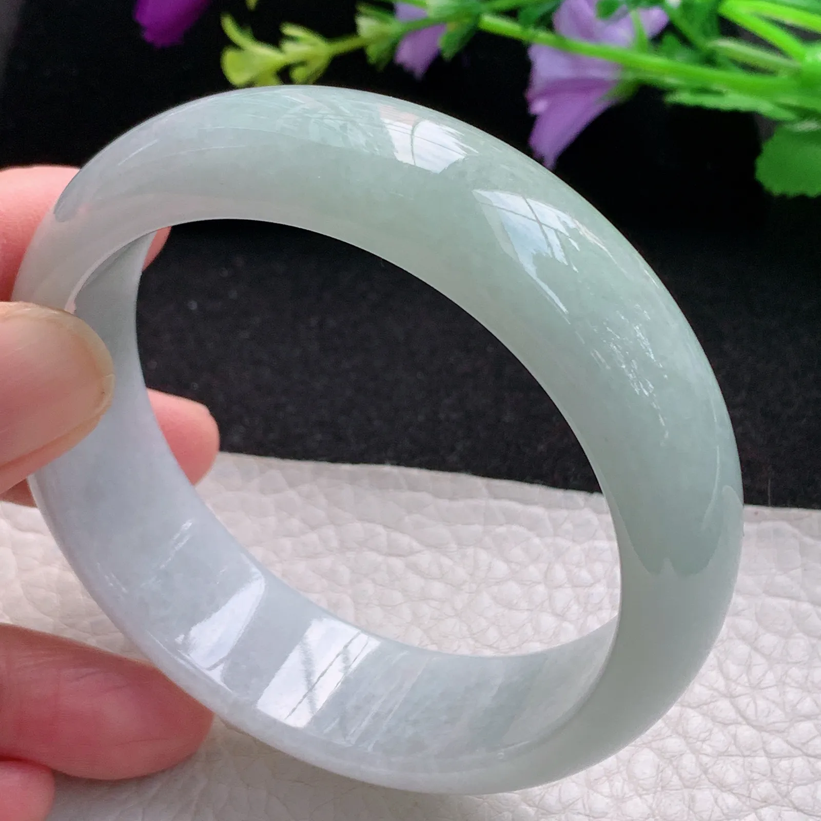 js自然光59.5*18.6*8轮胎镯 缅甸翡翠玉手镯清新大气宽边玉手环 平安镯