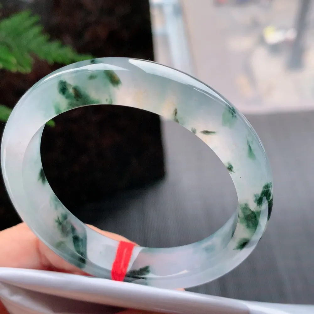 正圈冰玻飘花 无瑕 尺寸:55.6/12.4/8.1 花美 种水好