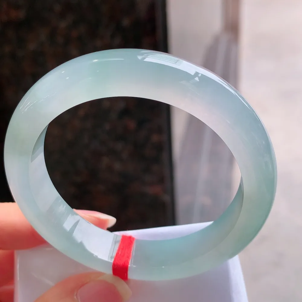 正圈冰玻晴水 内圈微纹 尺寸:56.6/12.6/8.8 荧光闪闪