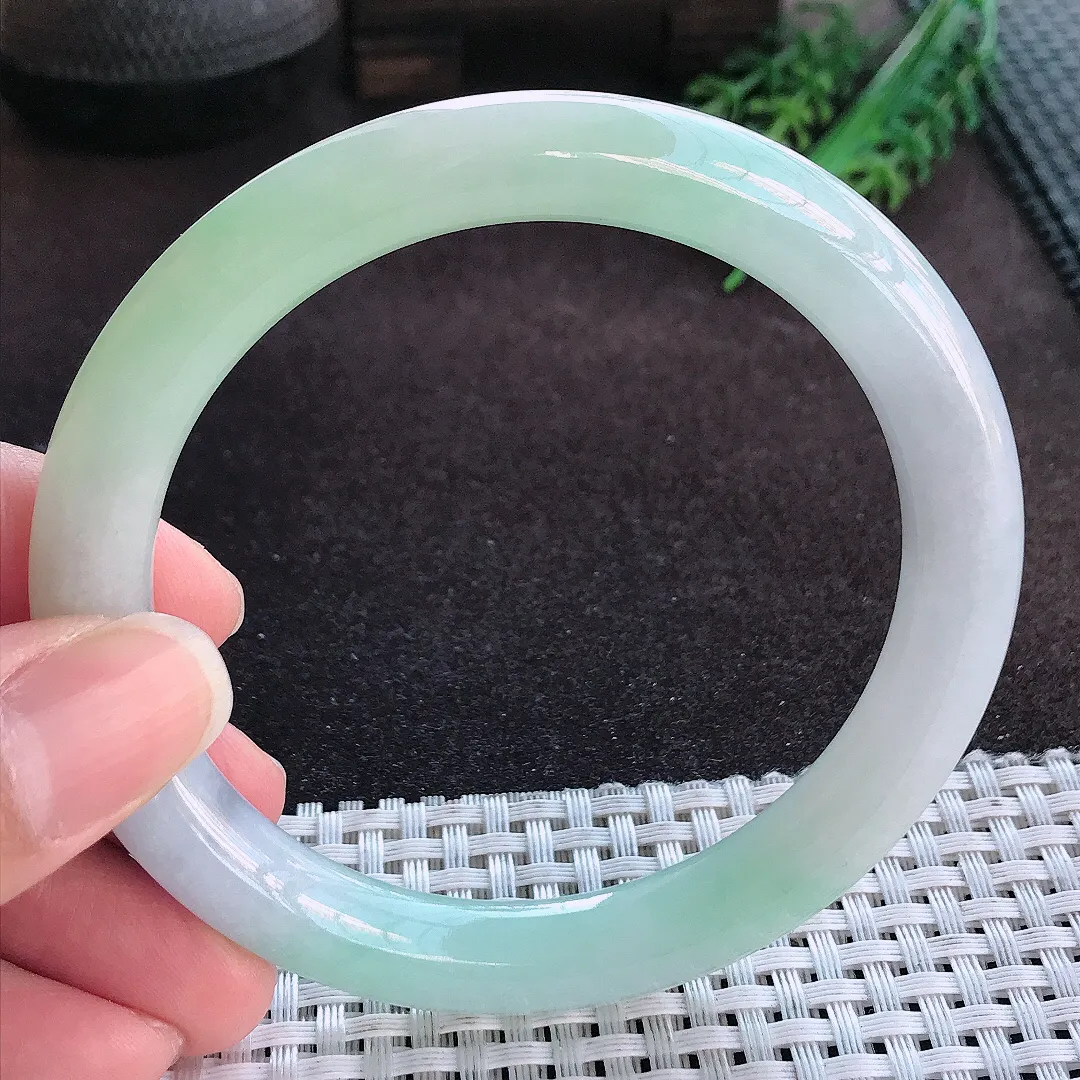 天然a货翡翠61.8/9.7/9.6老坑冰润水灵大圈口圆条手镯玉手镯