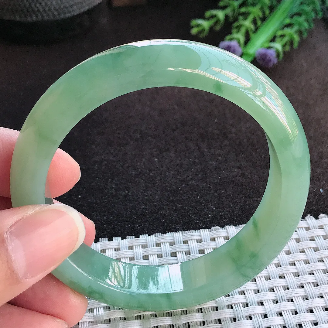 天然a货翡翠56.5/13.7/8.4老坑冰胶果冻飘花满绿手镯宽边玉手镯