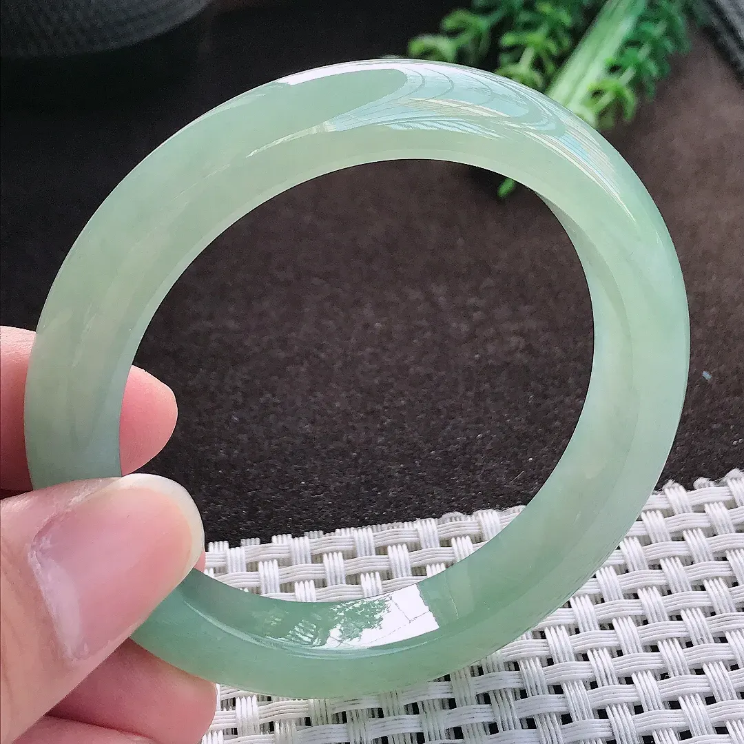 天然a货翡翠55/10.7/8.6老坑冰胶果冻冰晴满甜绿手镯宽边玉手镯