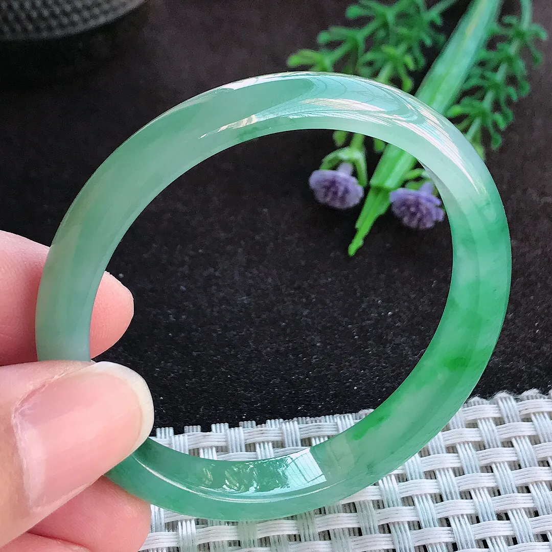 天然a货翡翠50.5/9.3/5.9老坑冰胶果冻冰阳绿手镯宽边小圈口玉手镯
